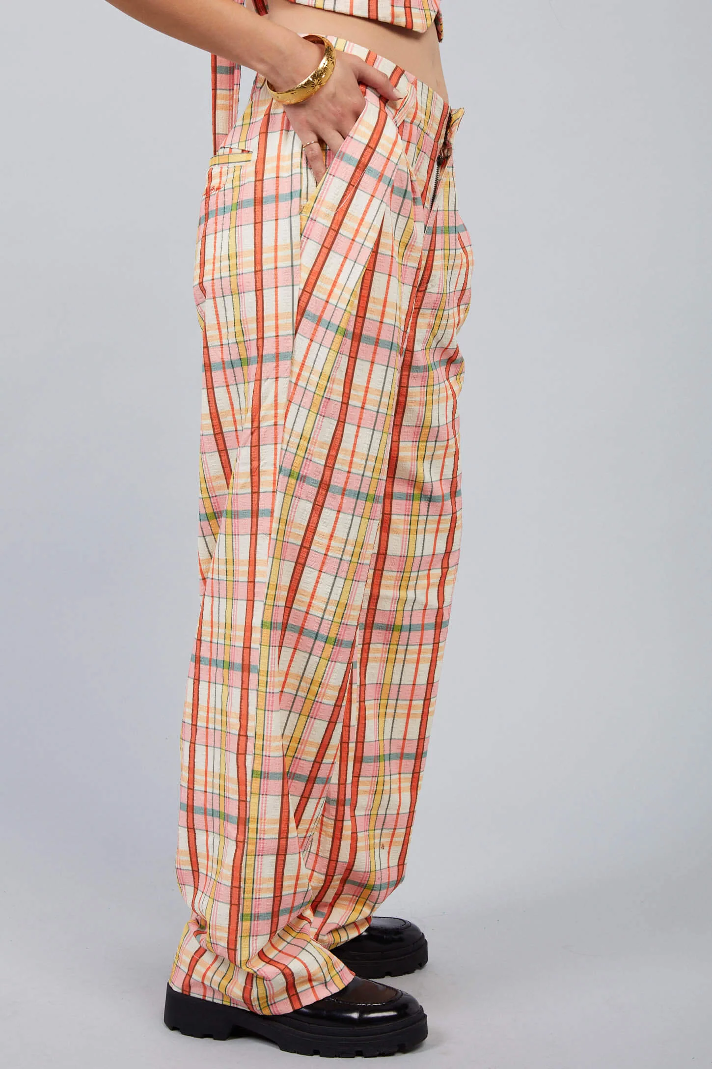 Claudia Plaid Relaxed Trouser - Image 10
