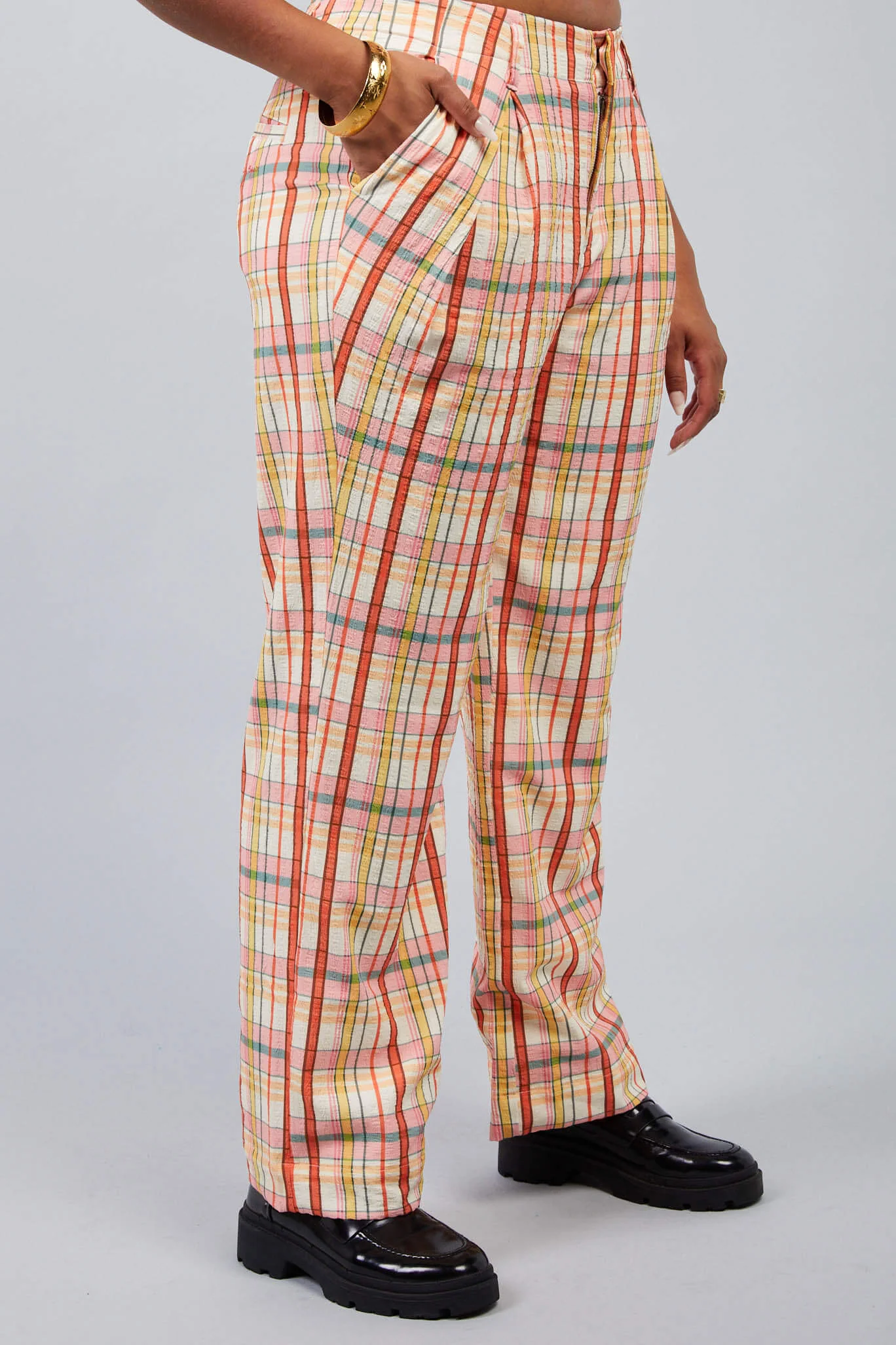Claudia Plaid Relaxed Trouser - Image 5