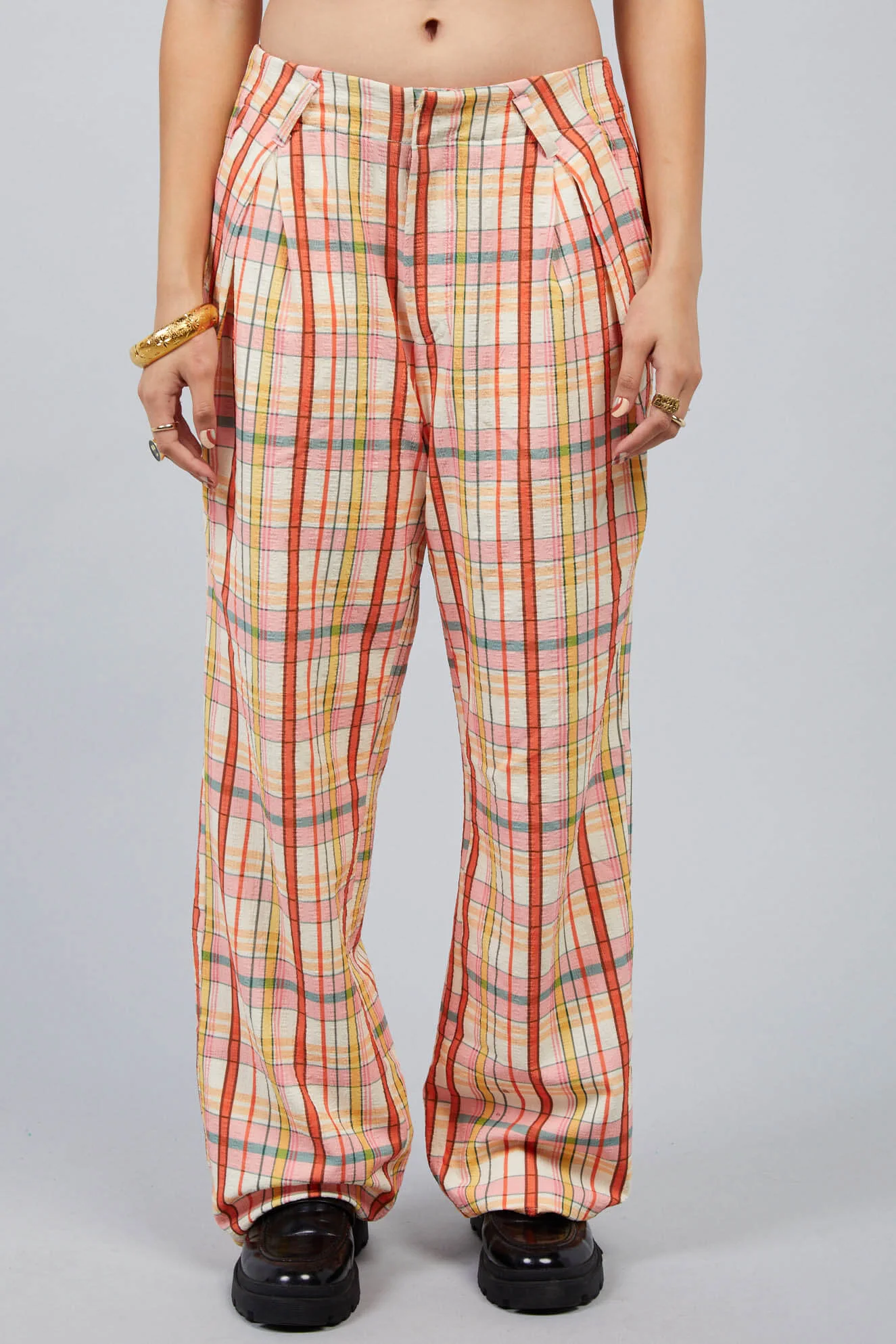 Claudia Plaid Relaxed Trouser - Image 9