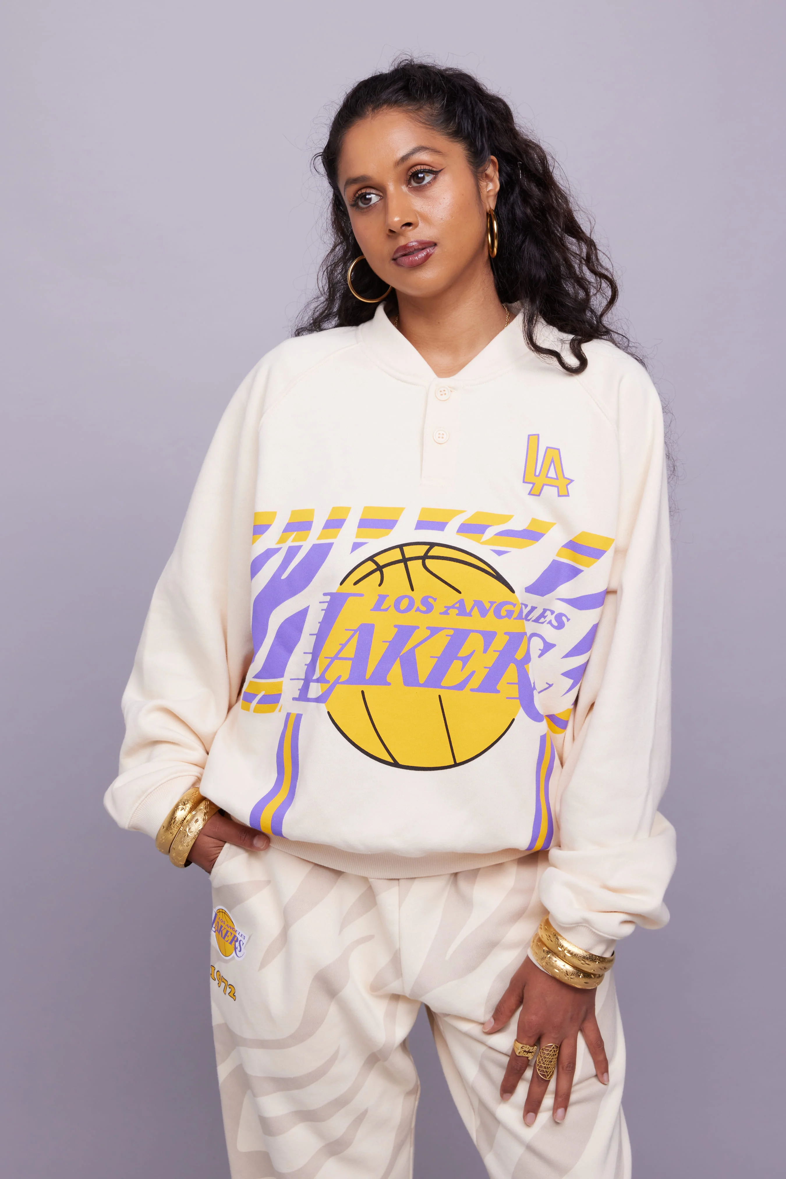 Lakers Fleece Pullover - Image 3