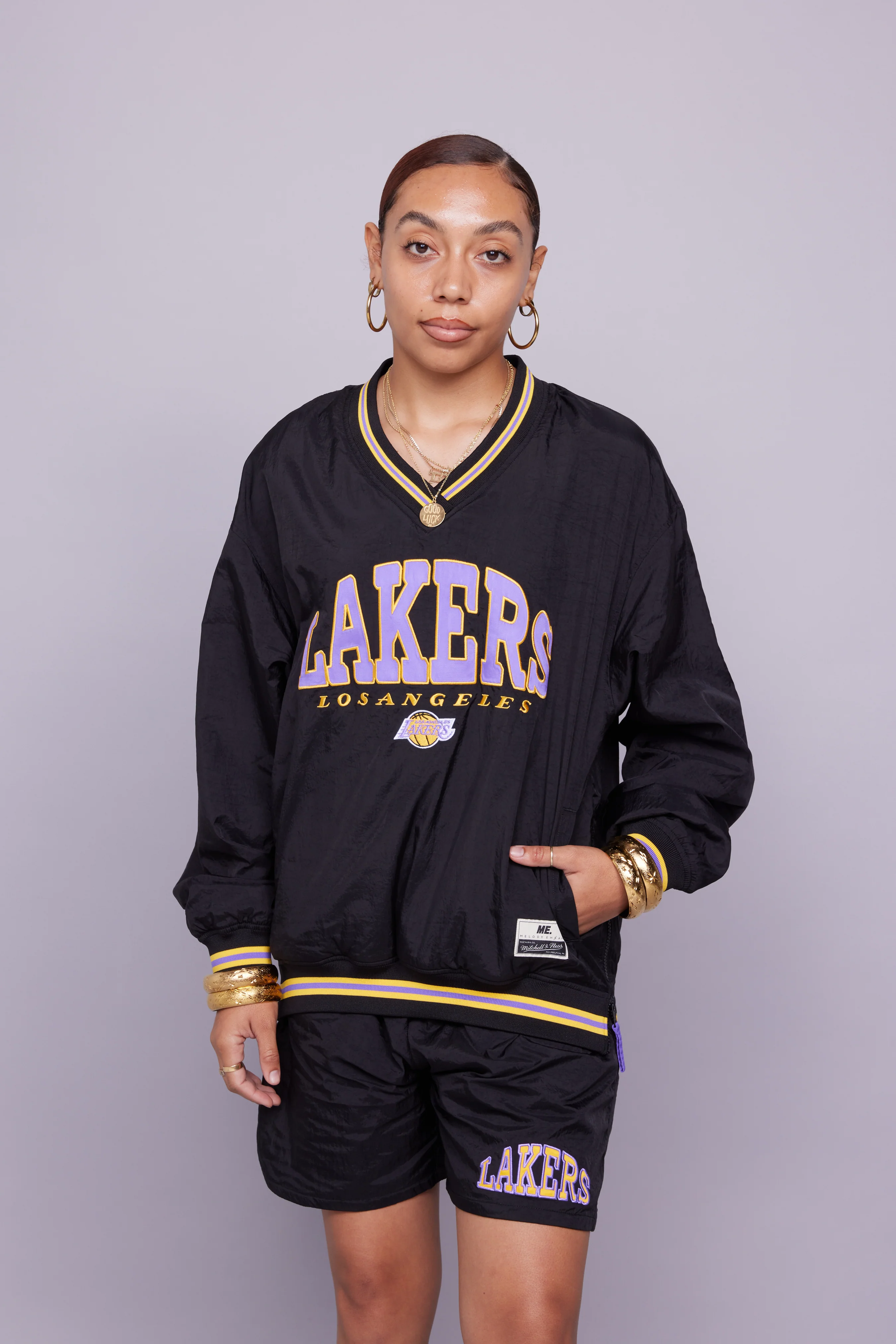 Lakers Nylon Shooting Shirt - Image 10