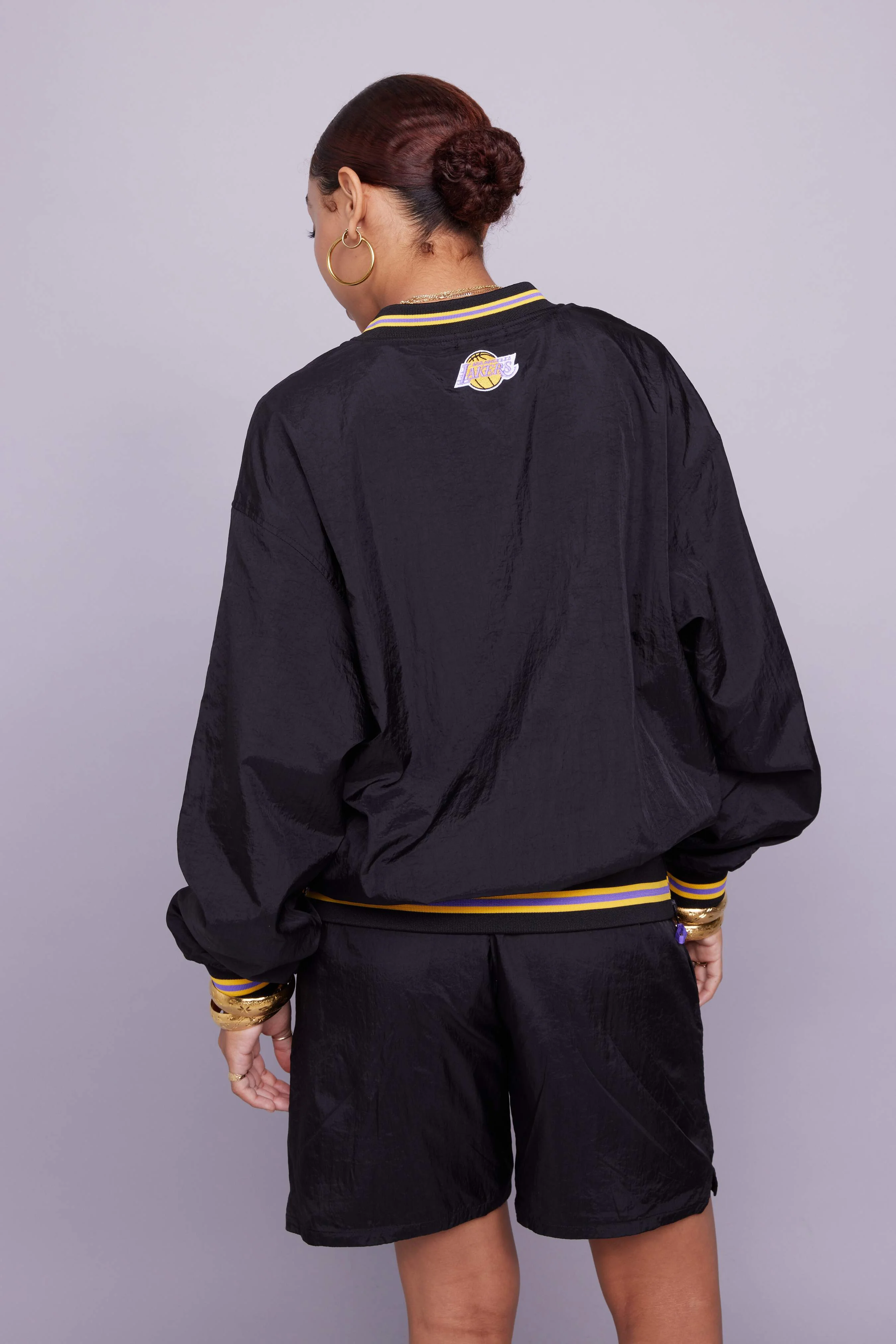 Lakers Nylon Shooting Shirt - Image 7