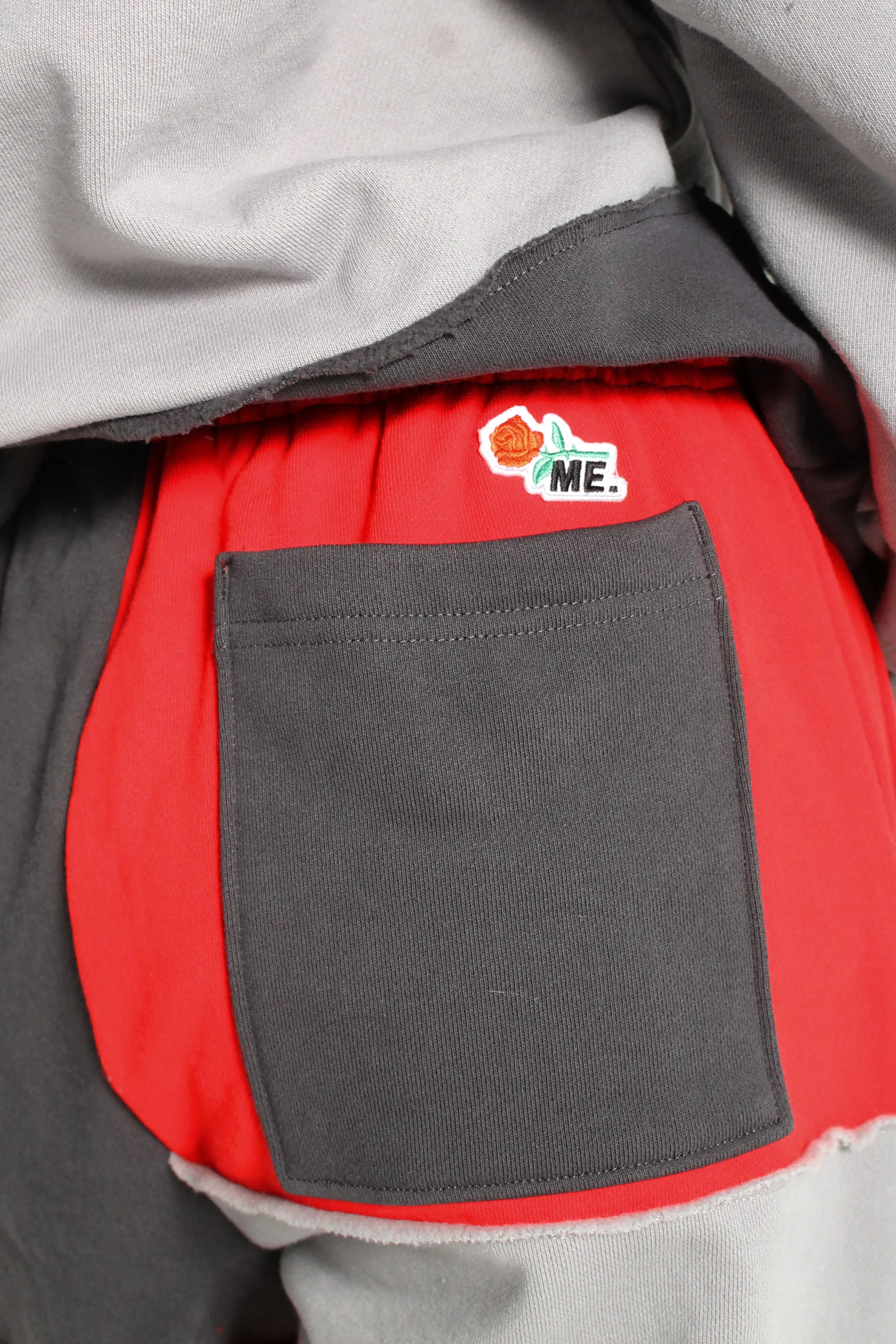 ME. Patchwork Sweatpants Cherrybomb - Image 6