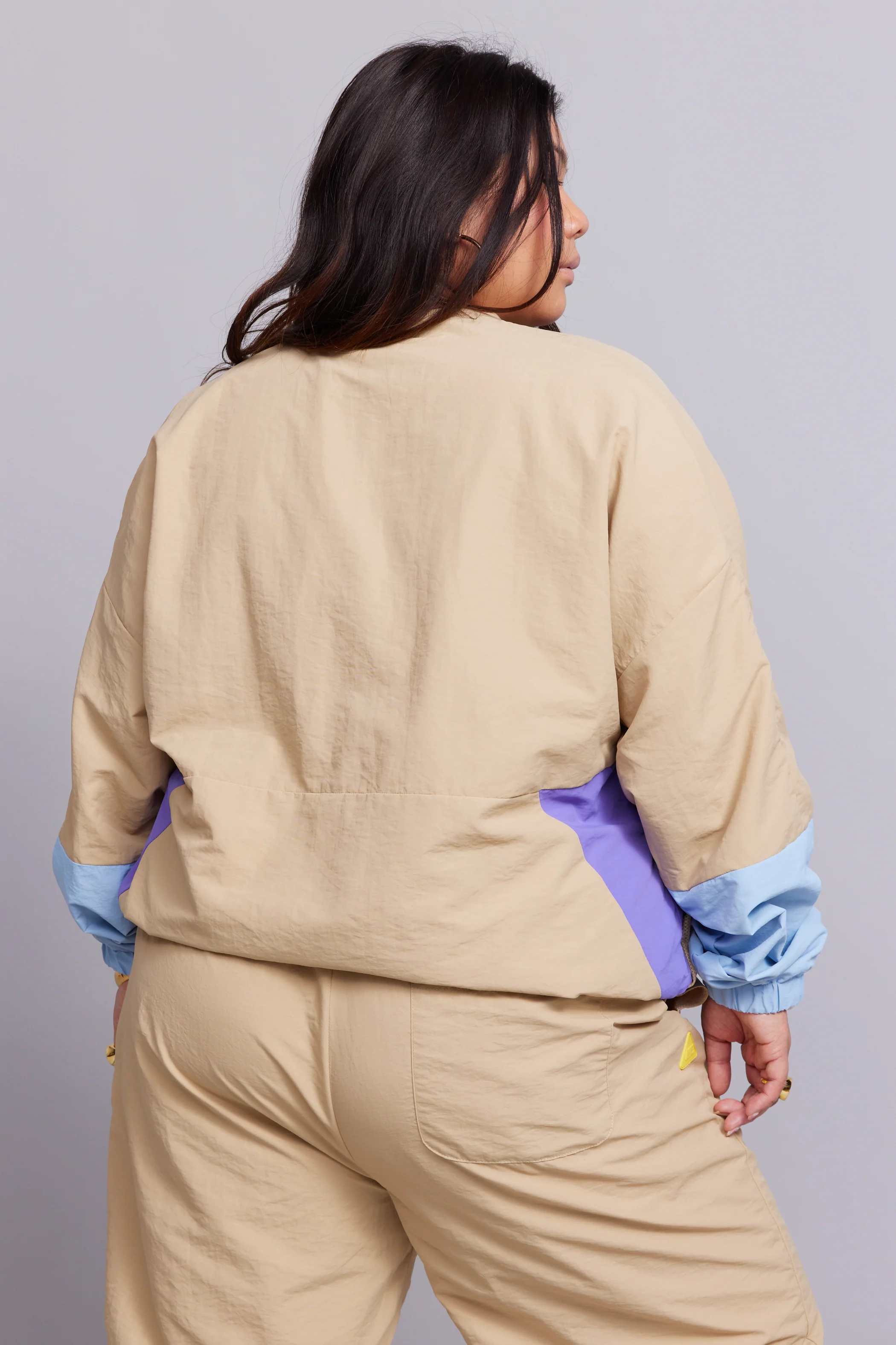 Nylon Jogging Shirt - Image 9