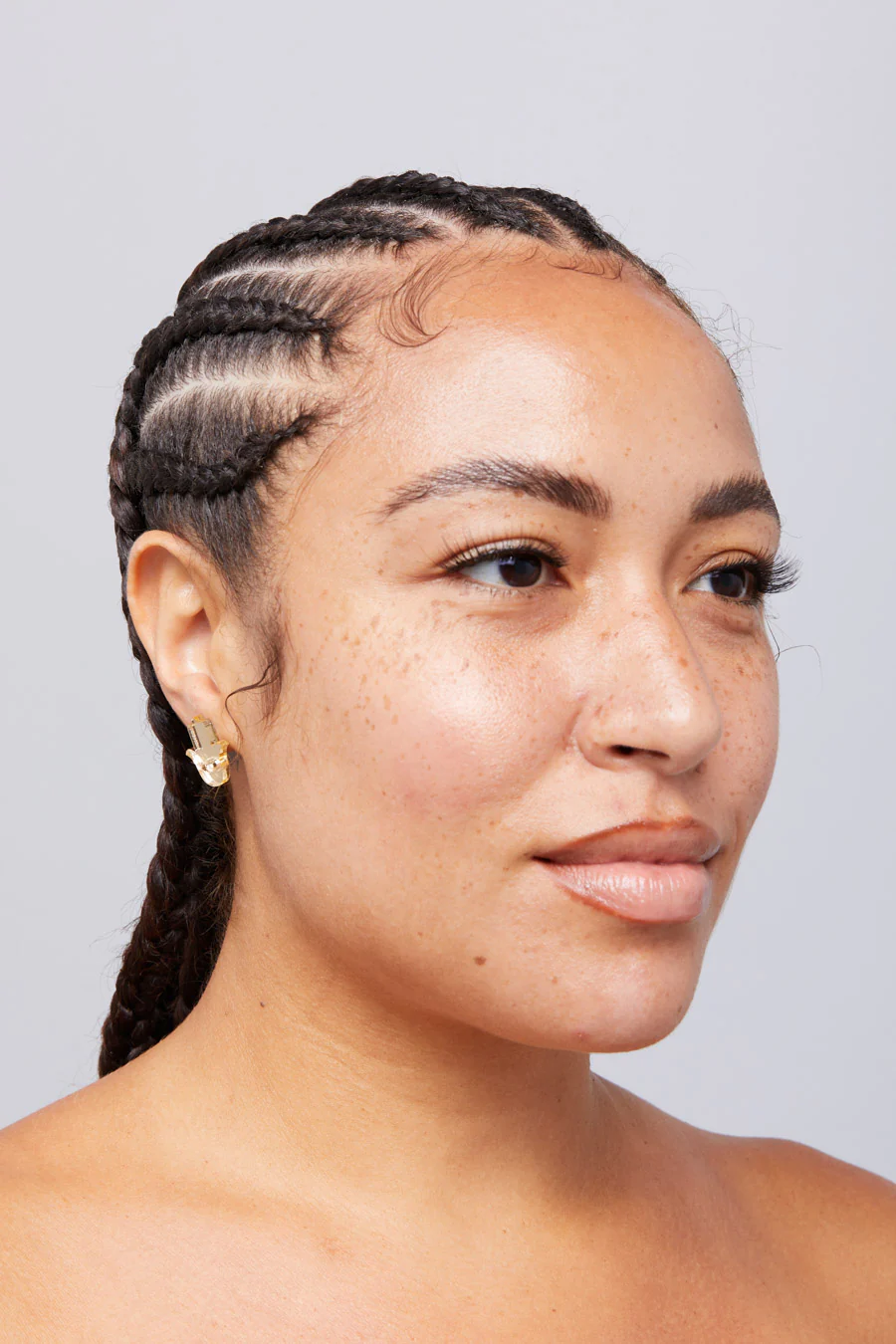 Protective Hamsa Stud Earrings - Image 3