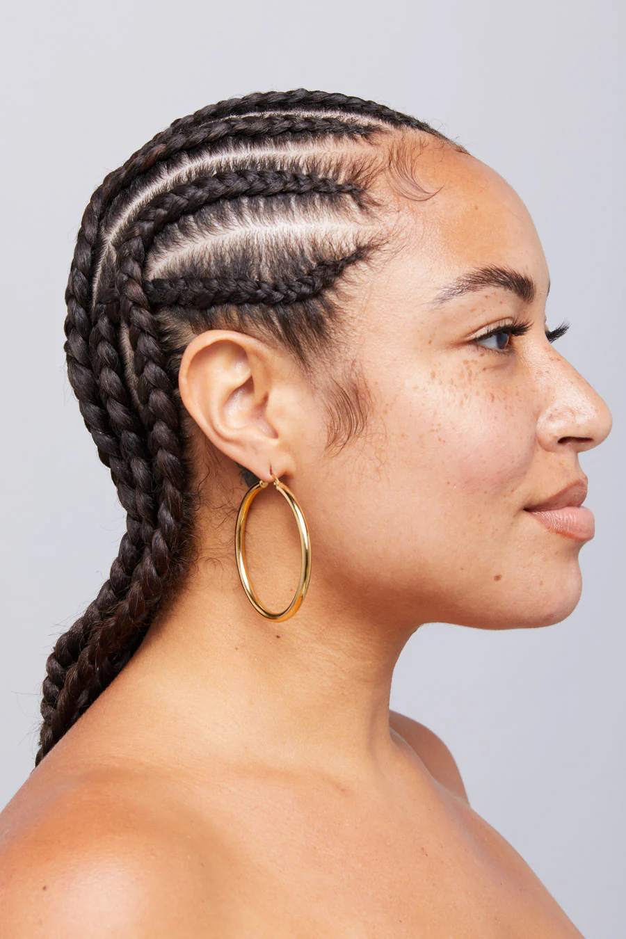 Sade Hoop Earrings Available in 4 Sizes - Image 3