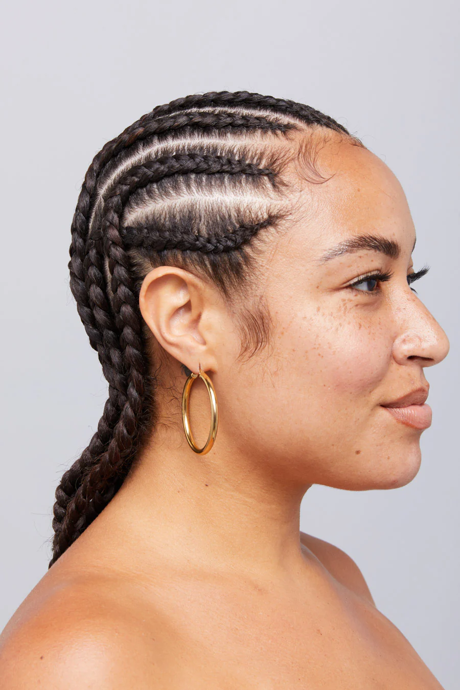 Sade Hoop Earrings Available in 4 Sizes - Image 4