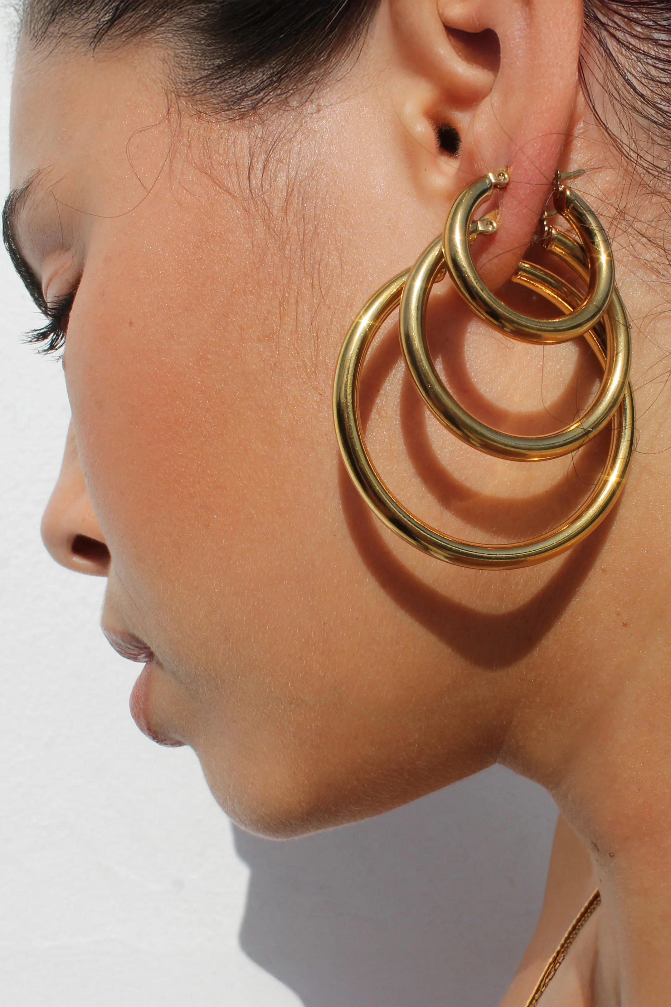 Sade Hoop Earrings Available in 4 Sizes - Image 7
